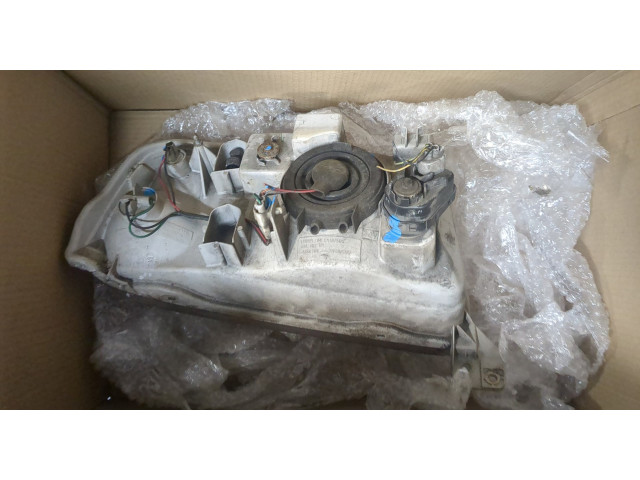 Фара передняя  Suzuki Grand Vitara 1997-2006 левая 