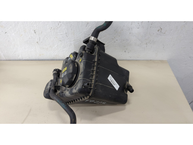 Бачок расширительный  BMW 3 F34 Gran Turismo 2013-2019 17138677649   