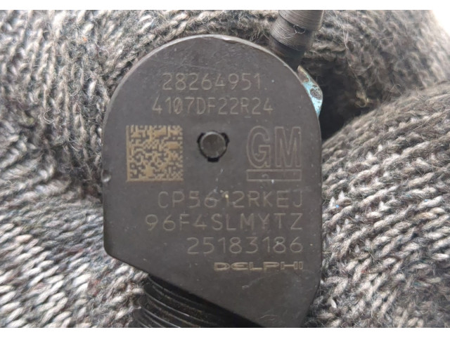 Форсунка топливная  Opel Antara 2006-2015    4802157     