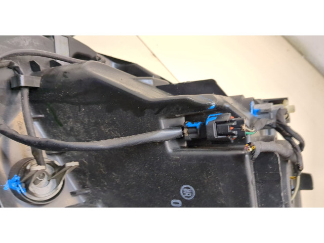 Фара передняя  Chevrolet Orlando 2011-2018 правая 