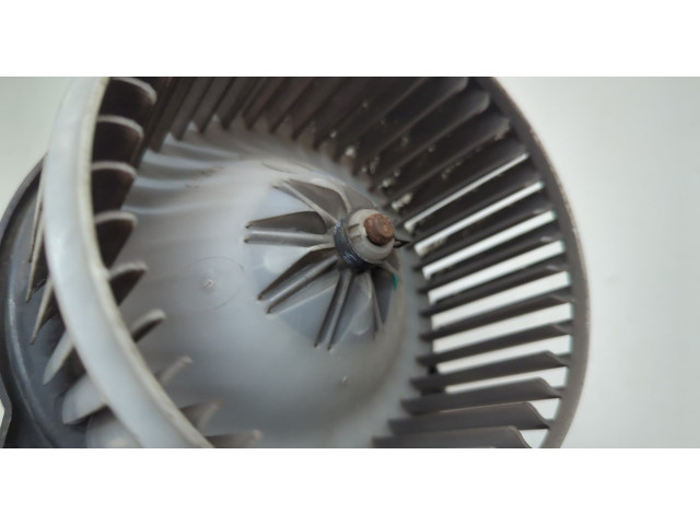 Моторчик печки SsangYong Rexton 2006-2012