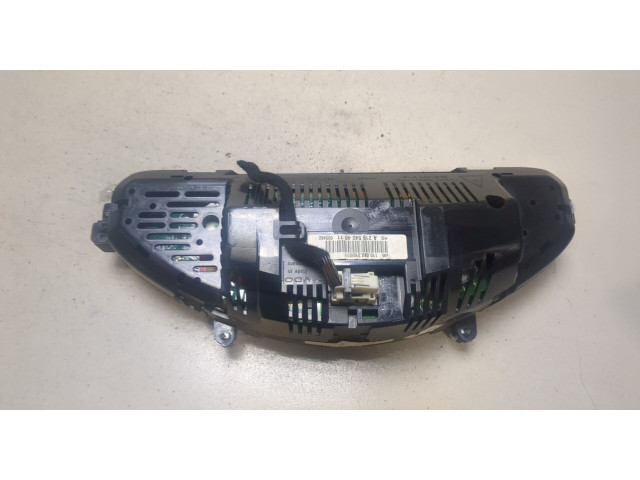 Панель приборов  Mercedes CLS C219 2004-2010            