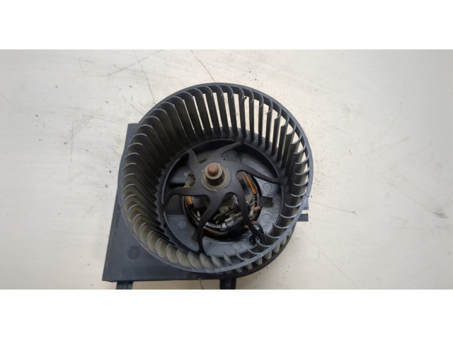 Моторчик печки Volkswagen Golf 4 1997-2005