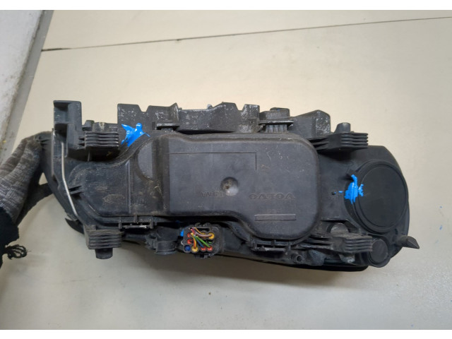 Фара передняя  Volvo V70 2007-2013 левая 