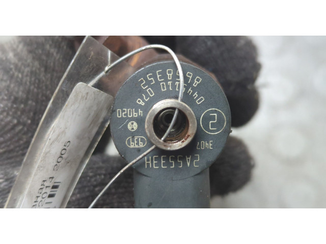 Форсунка топливная  Volvo XC90 2002-2014    36050288     