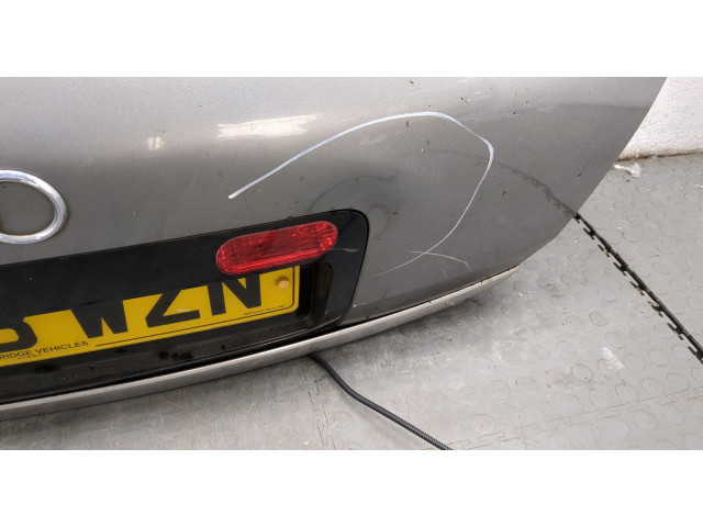 Замок багажника  Audi A6 (C5) 1997-2005       