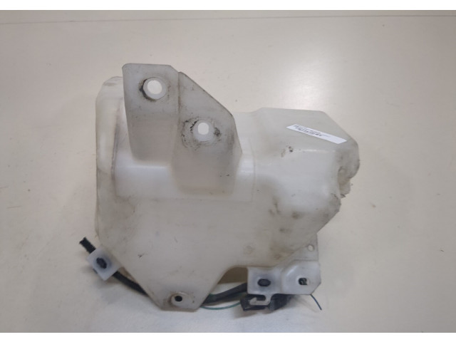 Бачок омывателя Mitsubishi Grandis 2