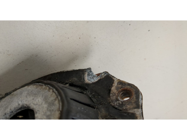 Стойка амортизатора  Cadillac XT5 2016-2019 84018479, 824904011096     