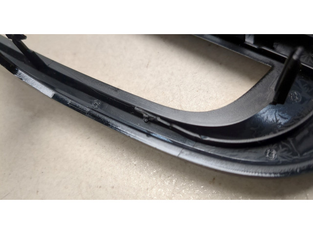 Дисплей бортового компьютера  Volvo XC40        