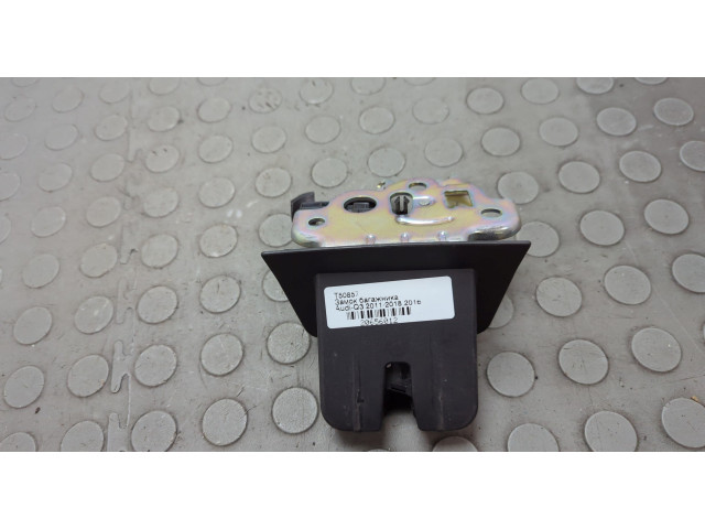 Замок багажника Audi Q3 2011-2018