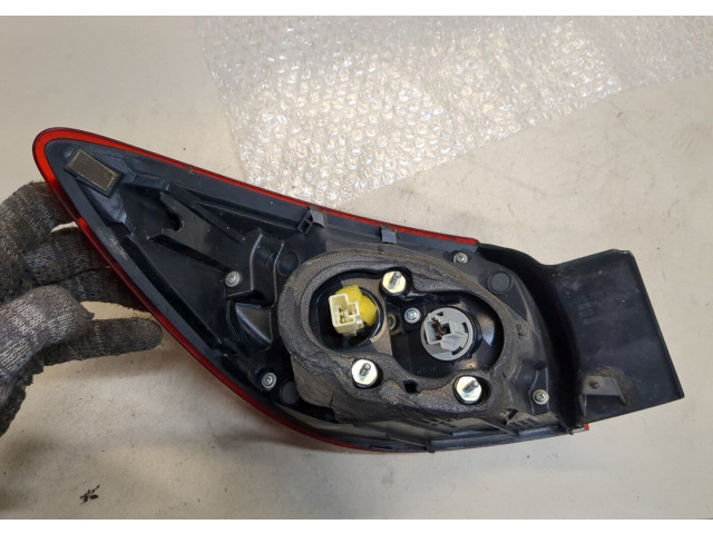 Задний фонарь