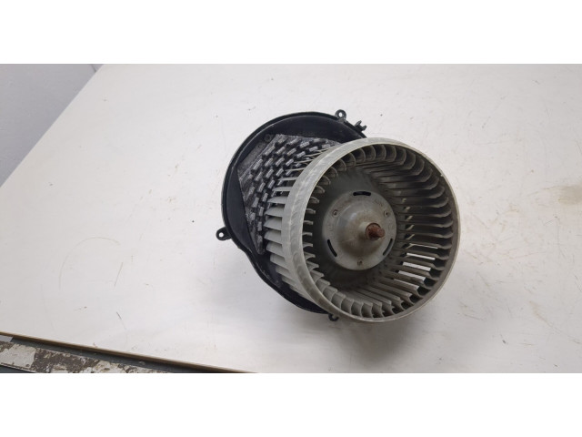 Моторчик печки  Volvo XC90 2002-2006        