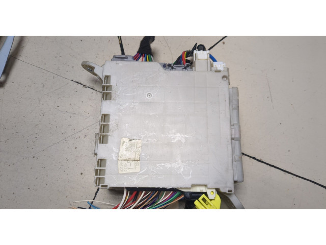 Блок предохранителей  Lexus LS460 2006-2012         