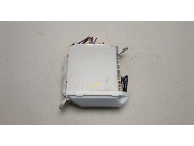 Блок предохранителей Lexus LS460 2006-2017 8267050140, 74701727