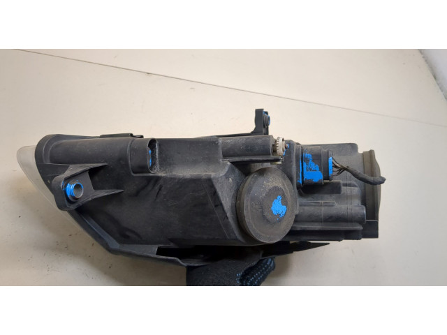 Фара передняя  Volkswagen Passat 6 2005-2010 левая 