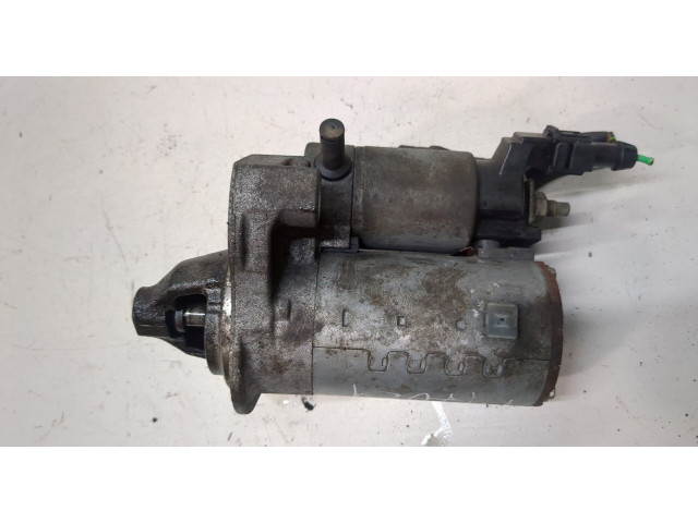 Стартер  Citroen DS3 1.2  9671530880   