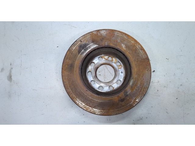 Диск тормозной Volkswagen Jetta 7 2018- передний