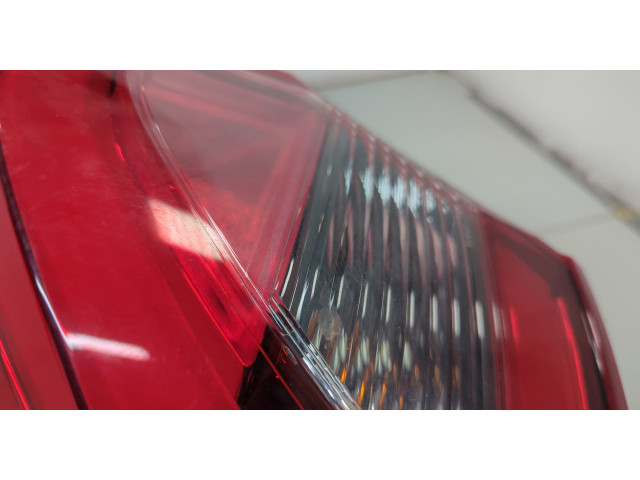 Задний фонарь