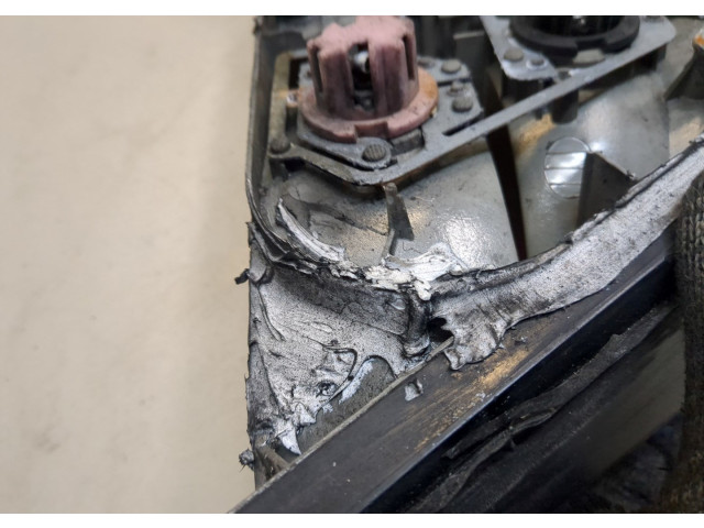 Задний фонарь          