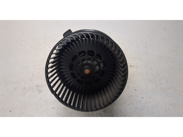 Моторчик печки  Citroen C1 2014-         