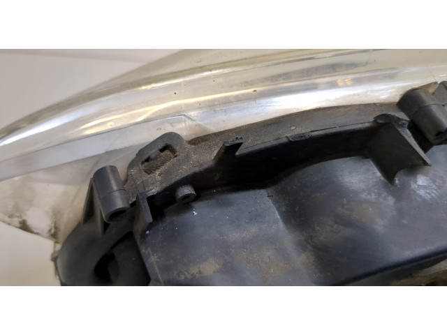 Фара передняя Peugeot RCZ 2010-2015 правая