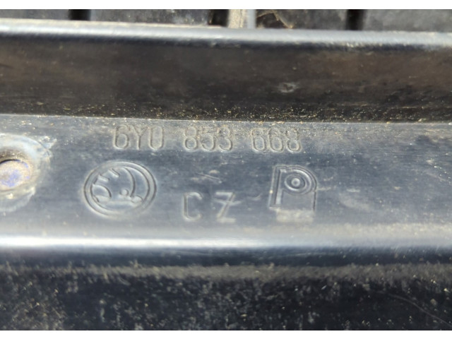 Решетка радиатора Skoda Fabia 1999-2007