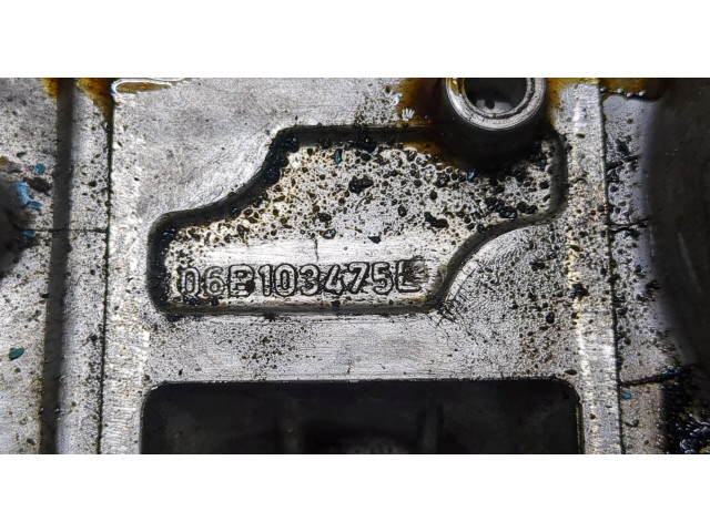 Клапанная крышка двигателя ДВС  Volkswagen Passat 5 1996-2000 1.8  06B103475L   