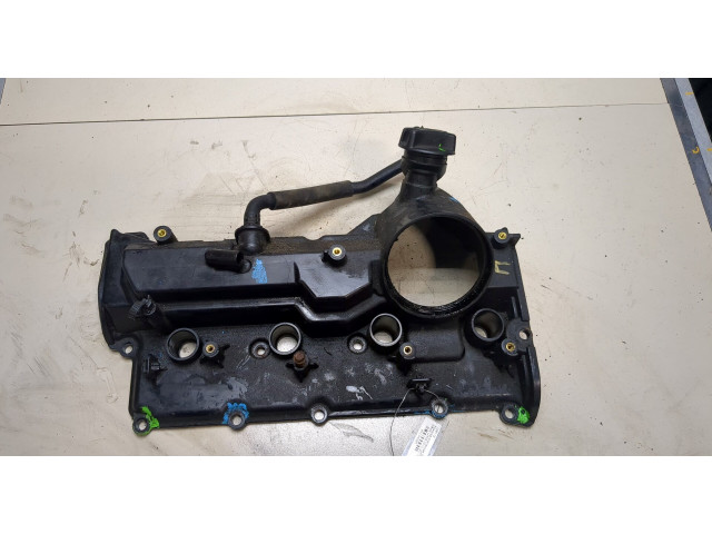 Клапанная крышка двигателя ДВС  Infiniti QX56 2010-2013 5.6     