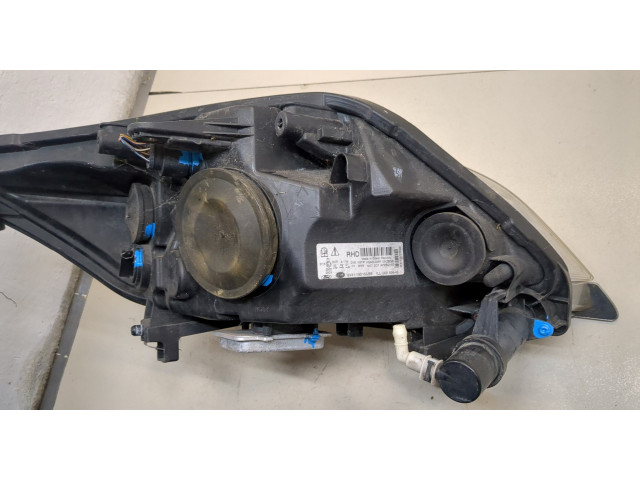Фара передняя  Ford Kuga 2008-2012 левая 