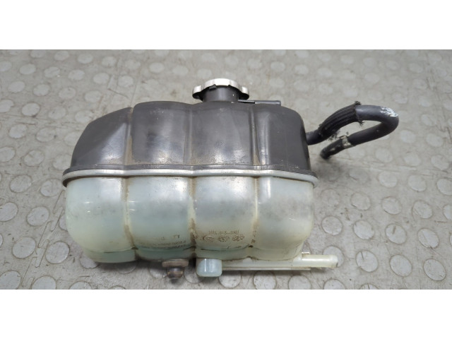 Бачок расширительный Infiniti QX56 2010-2013 217101LA1A