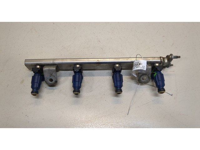 Форсунка топливная  KIA Venga         