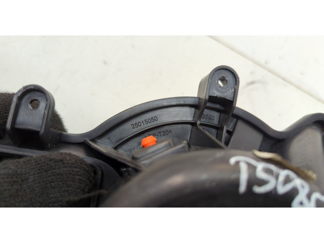 Моторчик печки  Peugeot 5008 2009-2016 P7708005    P7708005   