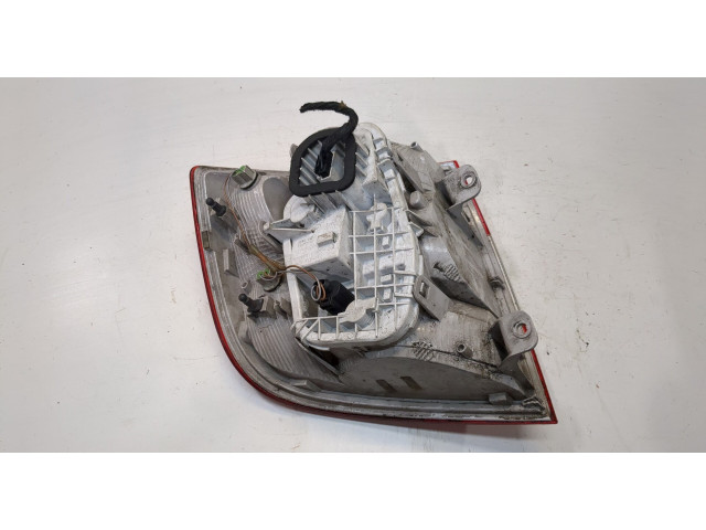 Задний фонарь 5JH945096