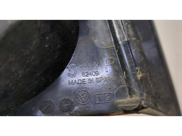 Задний фонарь          