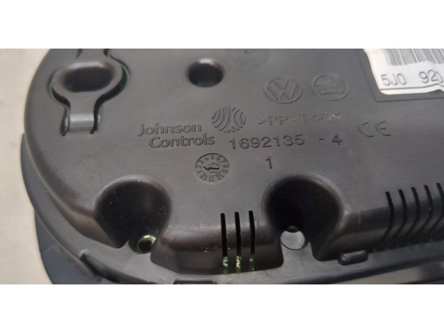 Панель приборов Skoda Fabia 2010-2014 5J0920901J 1.6 Дизель