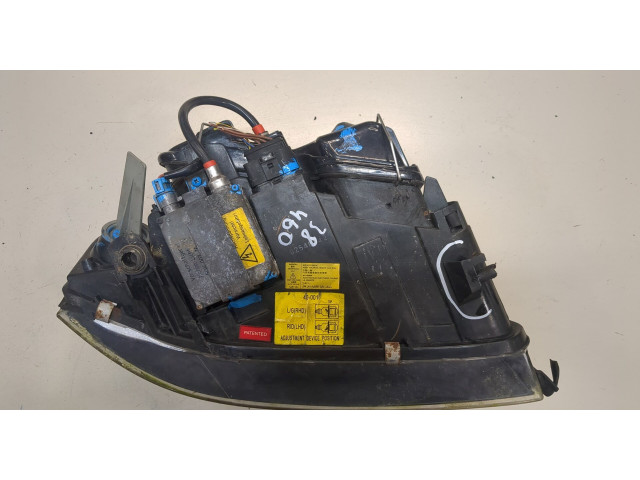 Фара передняя  Audi A6 (C5) 1997-2004 левая 