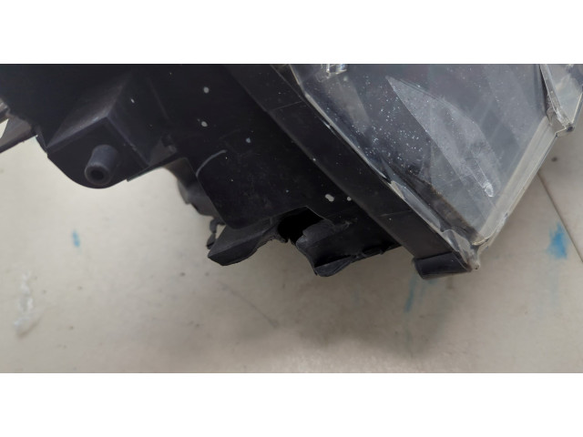 Фара передняя  Mazda 6 (GH) 2007-2012 правая 