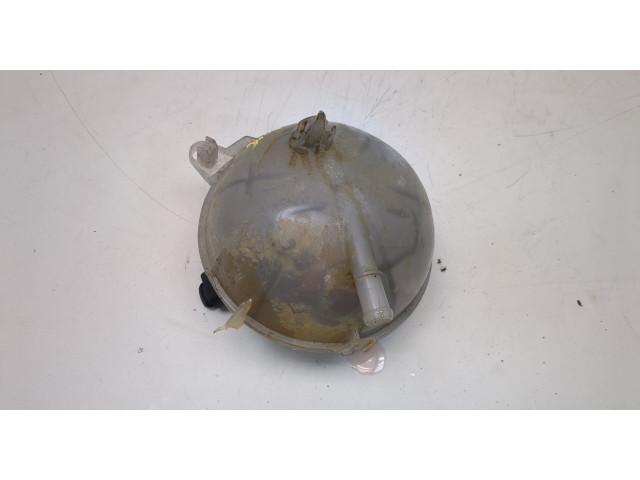 Бачок расширительный Volkswagen Tiguan 2016-2020 5QM121407C 2.0