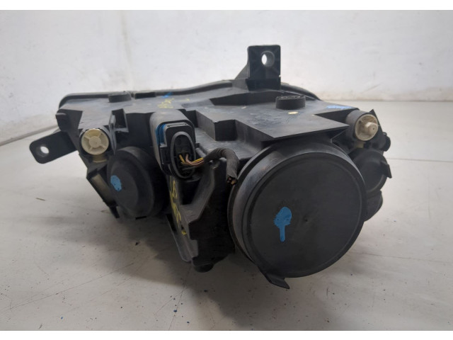 Фара передняя  Volkswagen Passat 6 2005-2010 левая 