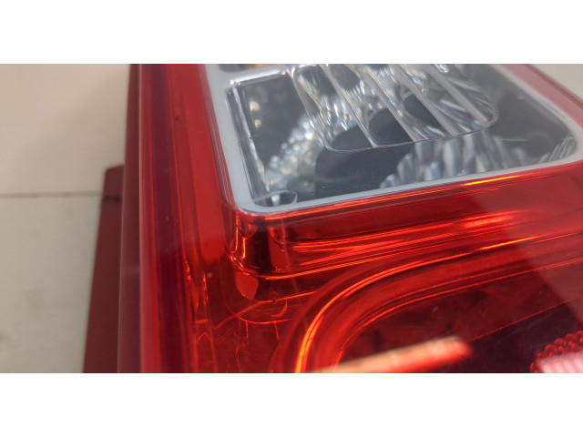 Задний фонарь          