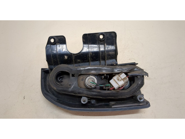 Задний фонарь          