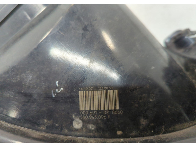 Задний фонарь          