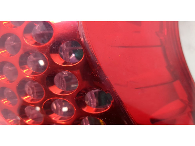 Задний фонарь 9683460780