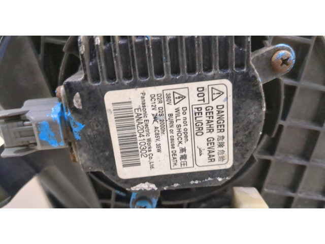 Фара передняя Infiniti QX56 2010-2013 левая