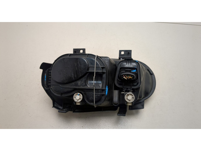 Фара передняя  Volkswagen Golf 4 1997-2006 правая 