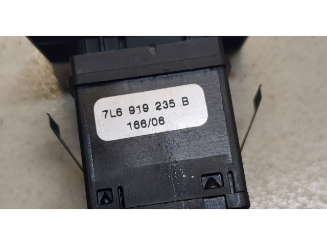 Дисплей бортового компьютера  Volkswagen Touareg 2002-2007 7l6919235b        