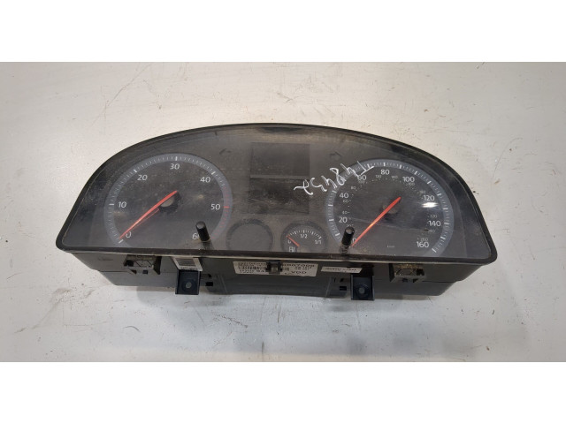 Панель приборов Volkswagen Caddy 2004-2010