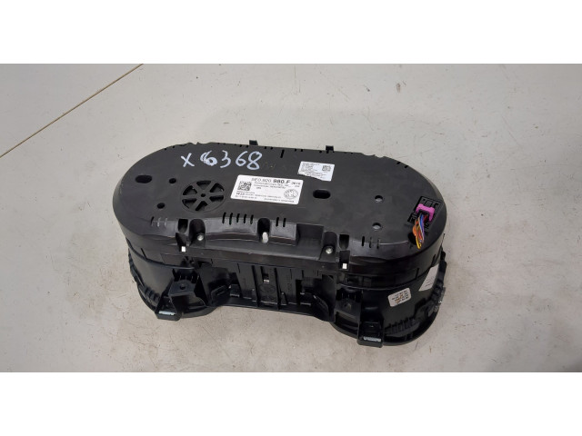 Панель приборов Skoda Octavia (A7) 2017-2021 5E0920980F