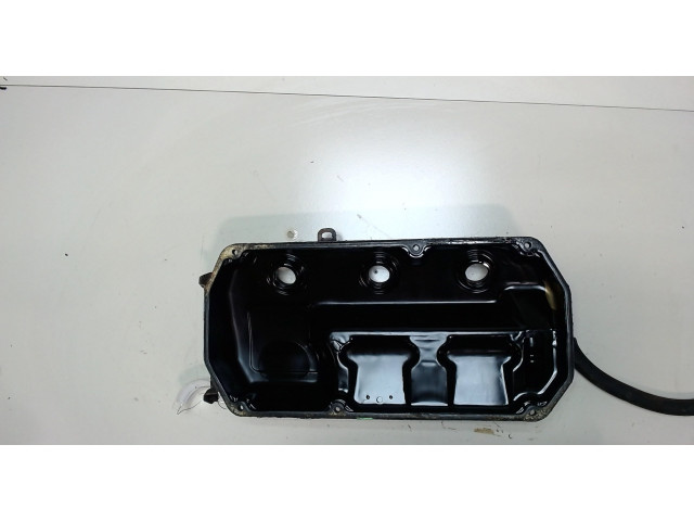 Клапанная крышка двигателя ДВС Mitsubishi Endeavor 3.8