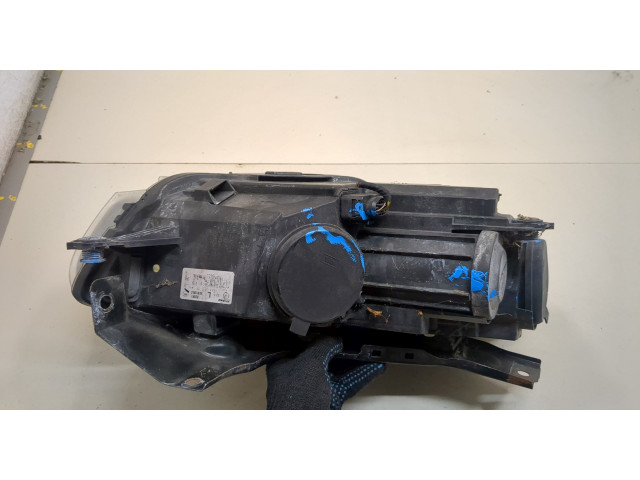 Фара передняя Volkswagen Scirocco 2008- левая